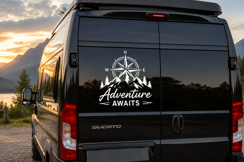 Adventure Awaits Autoaufkleber Camper Aufkleber Berge Kompass Wohnmobil Sticker Outdoor Camping Vanlife Heckscheibe Wunschgröße