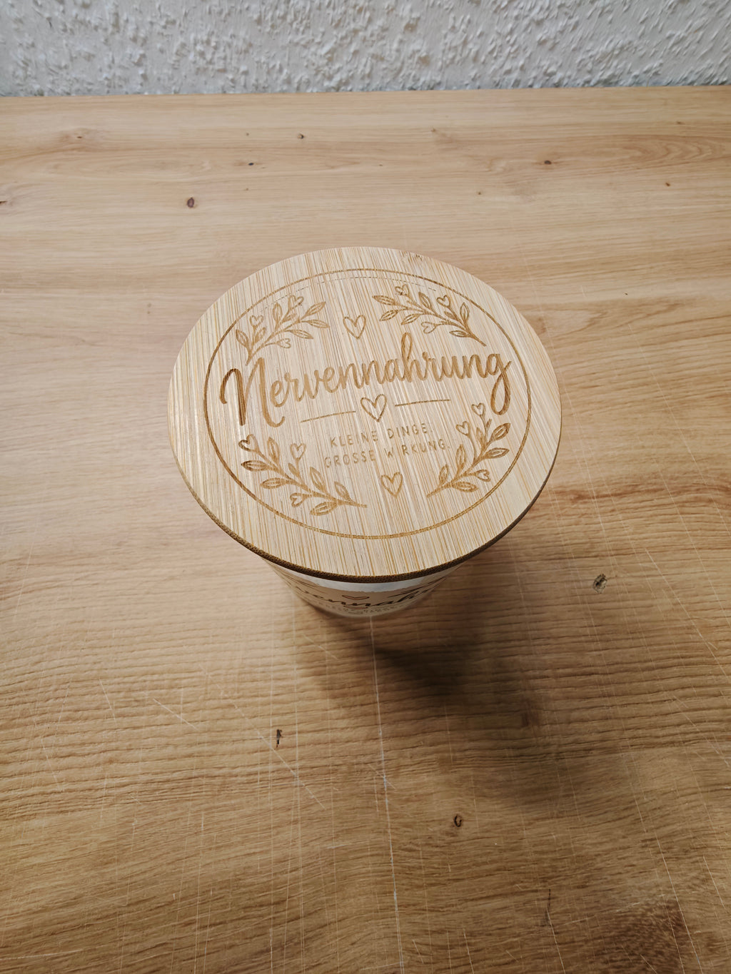 Nervennahrungsglas 450 ml mit Holzdeckel | Süßigkeitenglas | optional mit graviertem Deckel | Geschenkidee | kleine Dinge große Wirkung